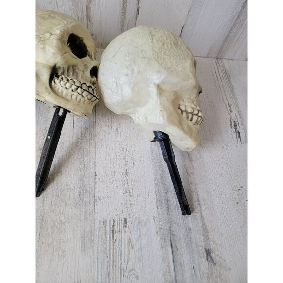 Skeleton head set AS IS lawn Decor stake Halloween prop - Picture 13 of 16